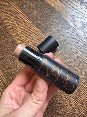 NARS The Multiple Sculpting Stick